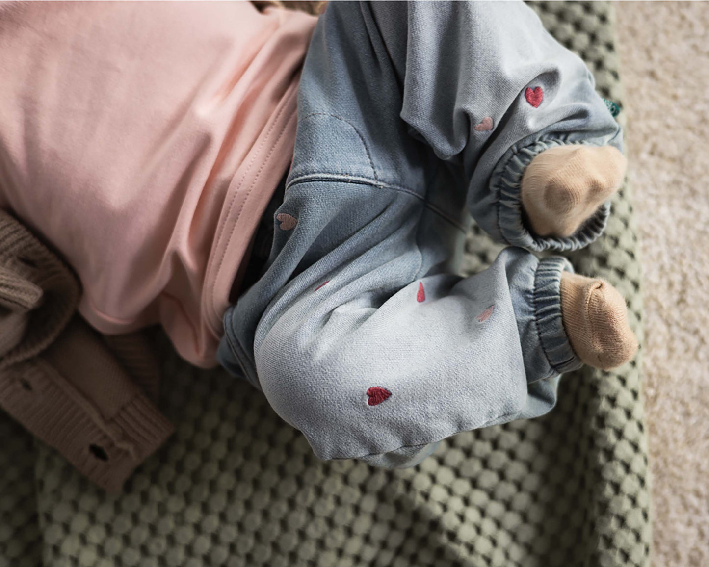 Bess meisjes denim jog met hartjes