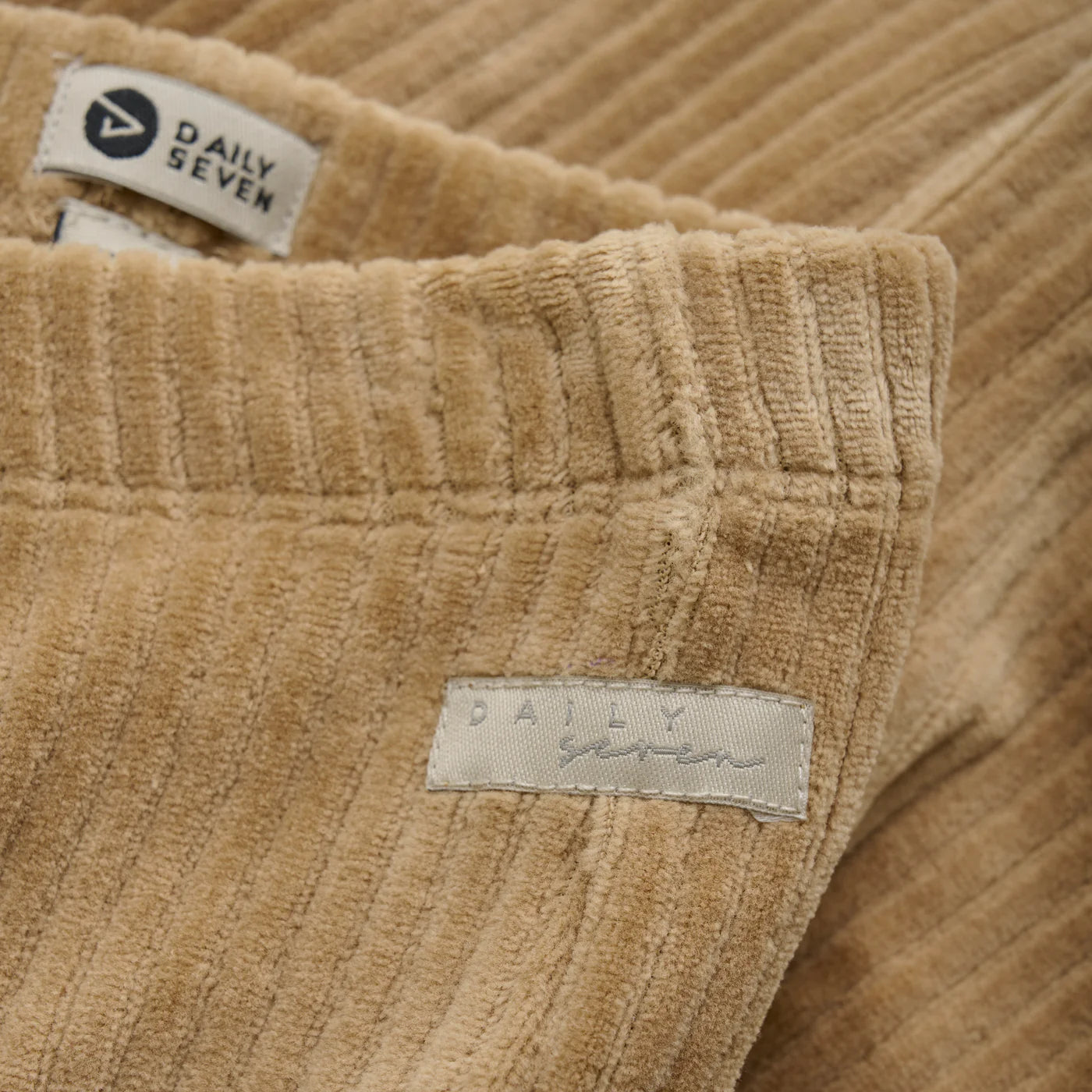 Daily 7 - Flared Velvet Pants | Sand