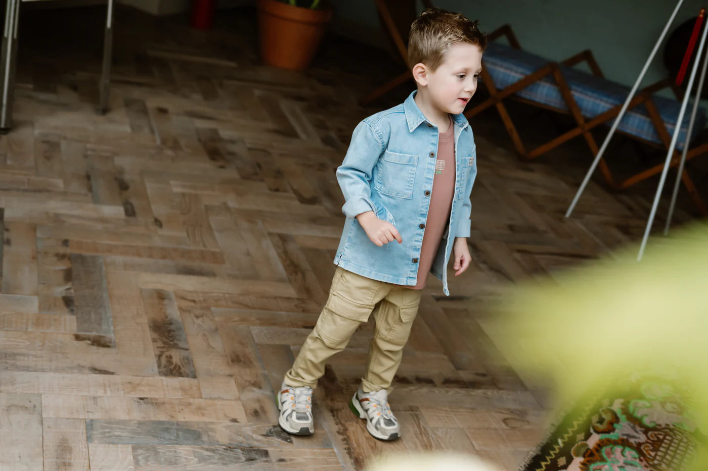 Daily 7 - Denim Shirt Backprint