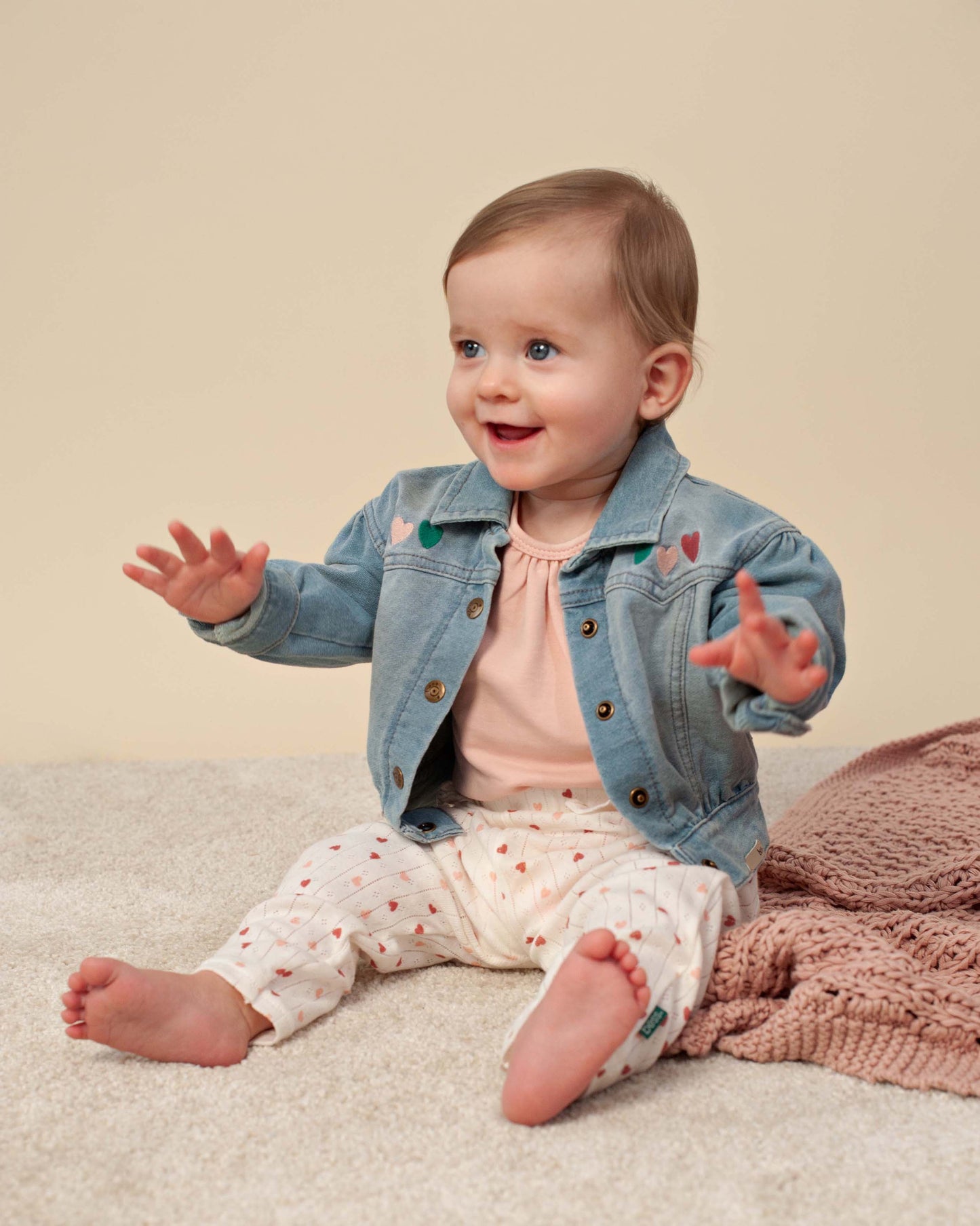 Bess meisjes spijkerjasje met hartjes