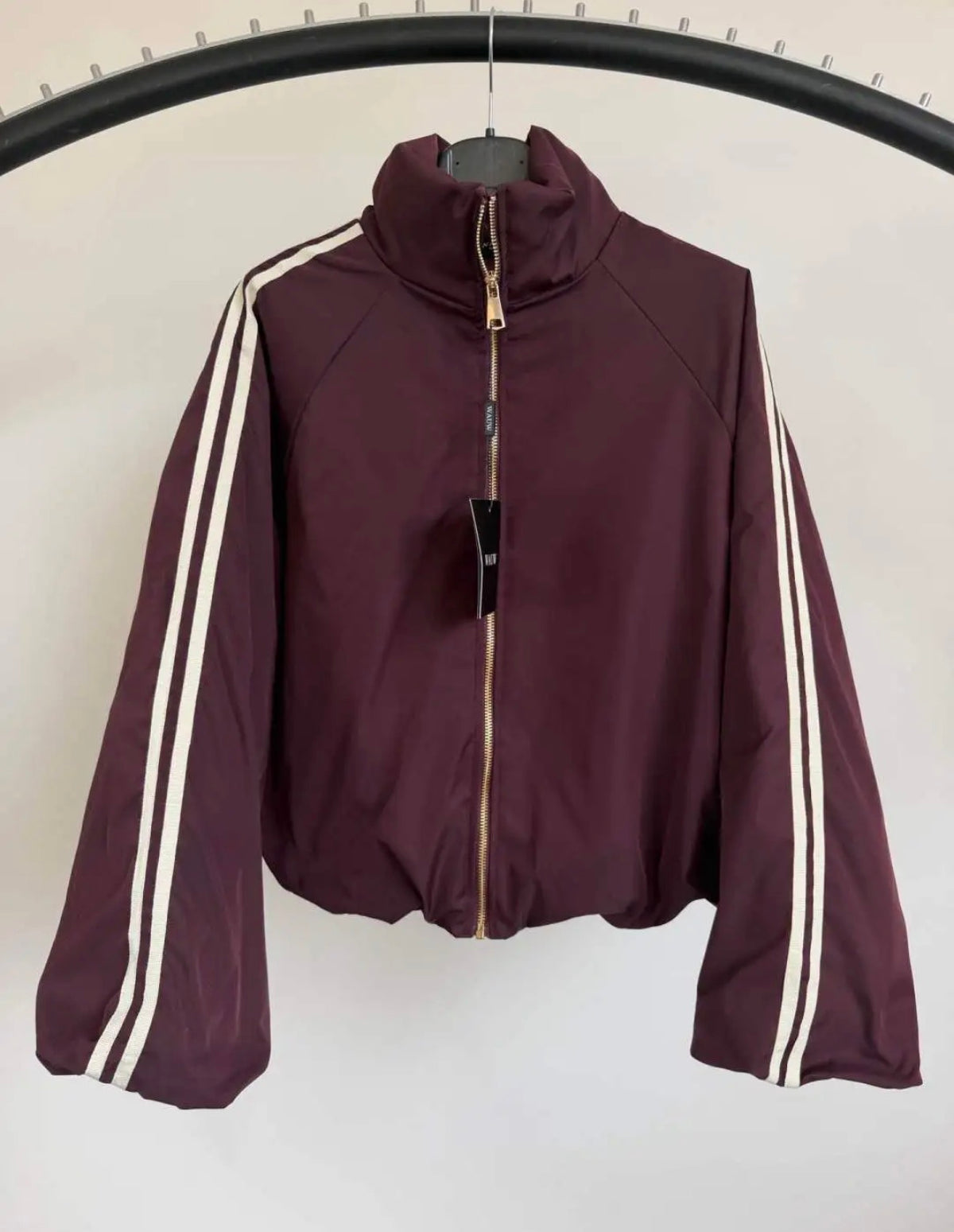Wauw Fashion gevoerd jasje bordeaux met witte streep