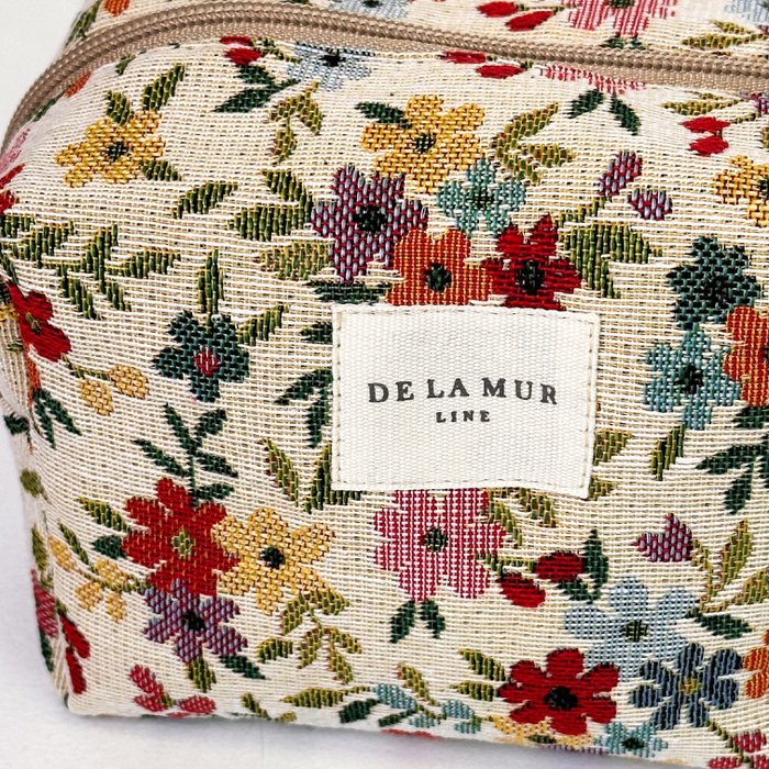 De la Mur Line - Beauty Bag Medium BLUM