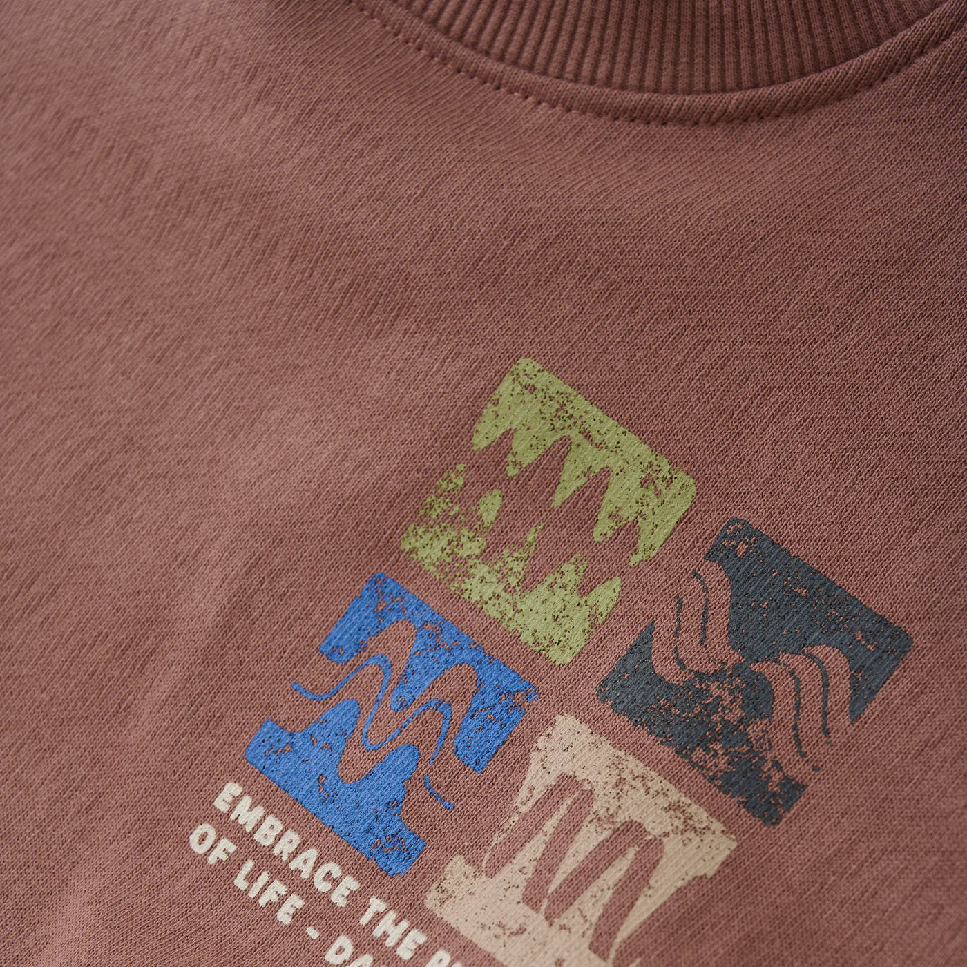 Daily 7 - Oversized Sweater Artwork Burlwood