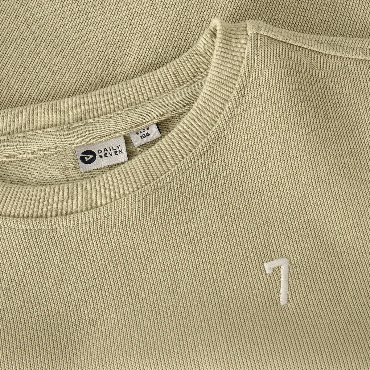 Daily 7 Oversized Sweater Tape