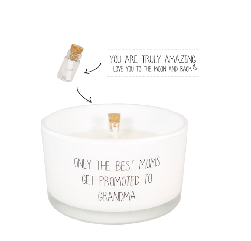 Flame flessenpost kaars - Only the best moms get promoted - Fresh Cotton