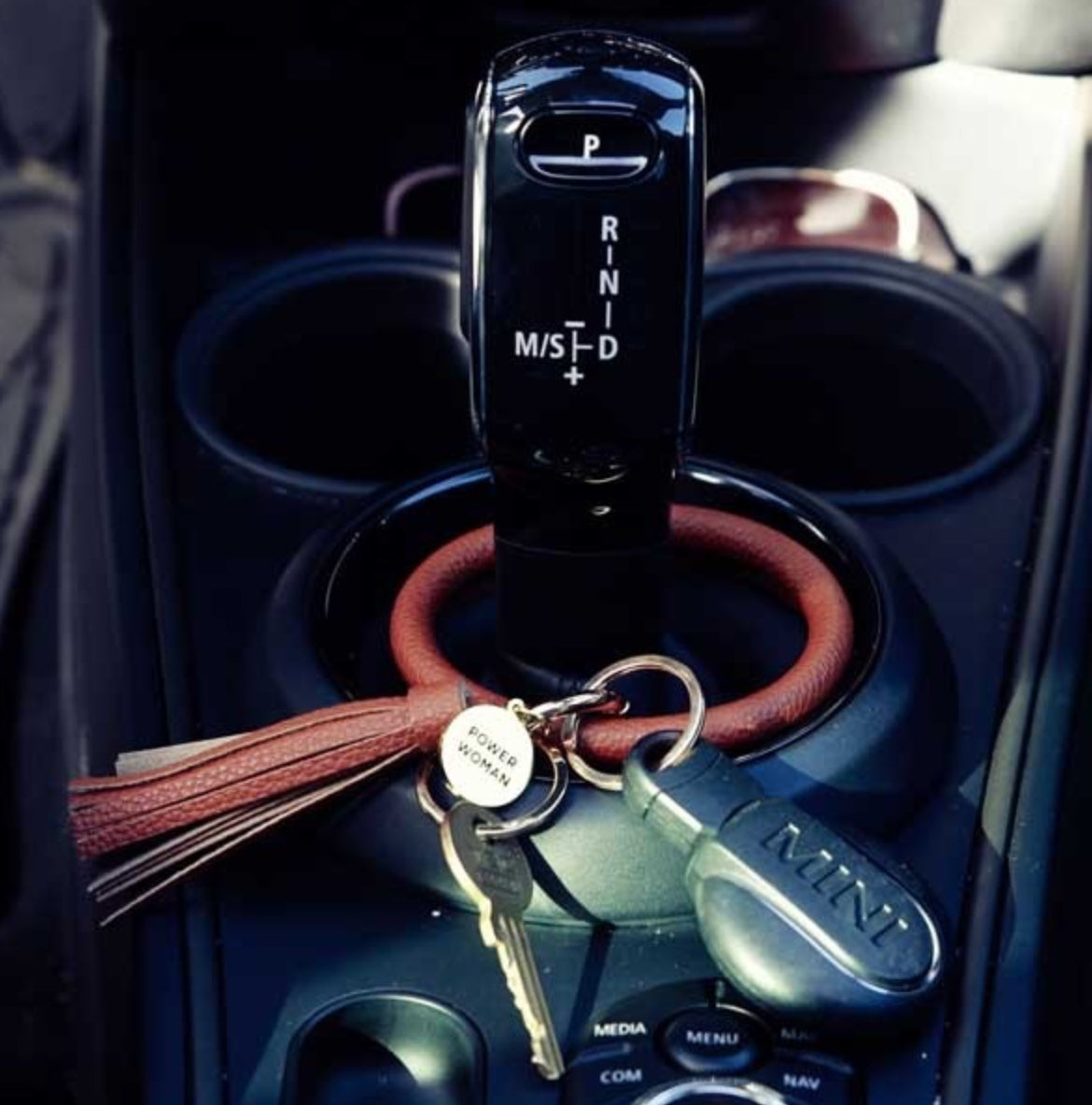 Flame Sleutelhanger - Power Woman - Bruin