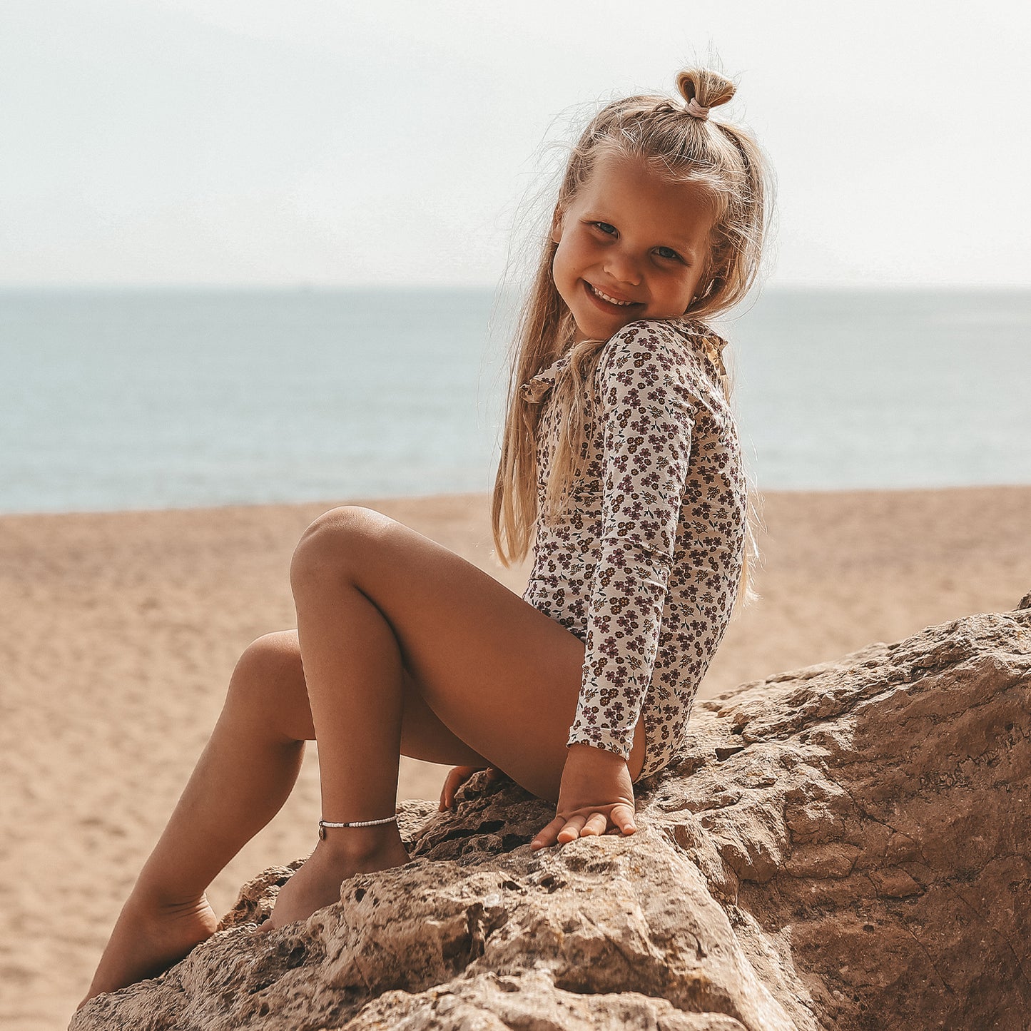 Sparkly Flower | Bodysuit | Bombay Brown