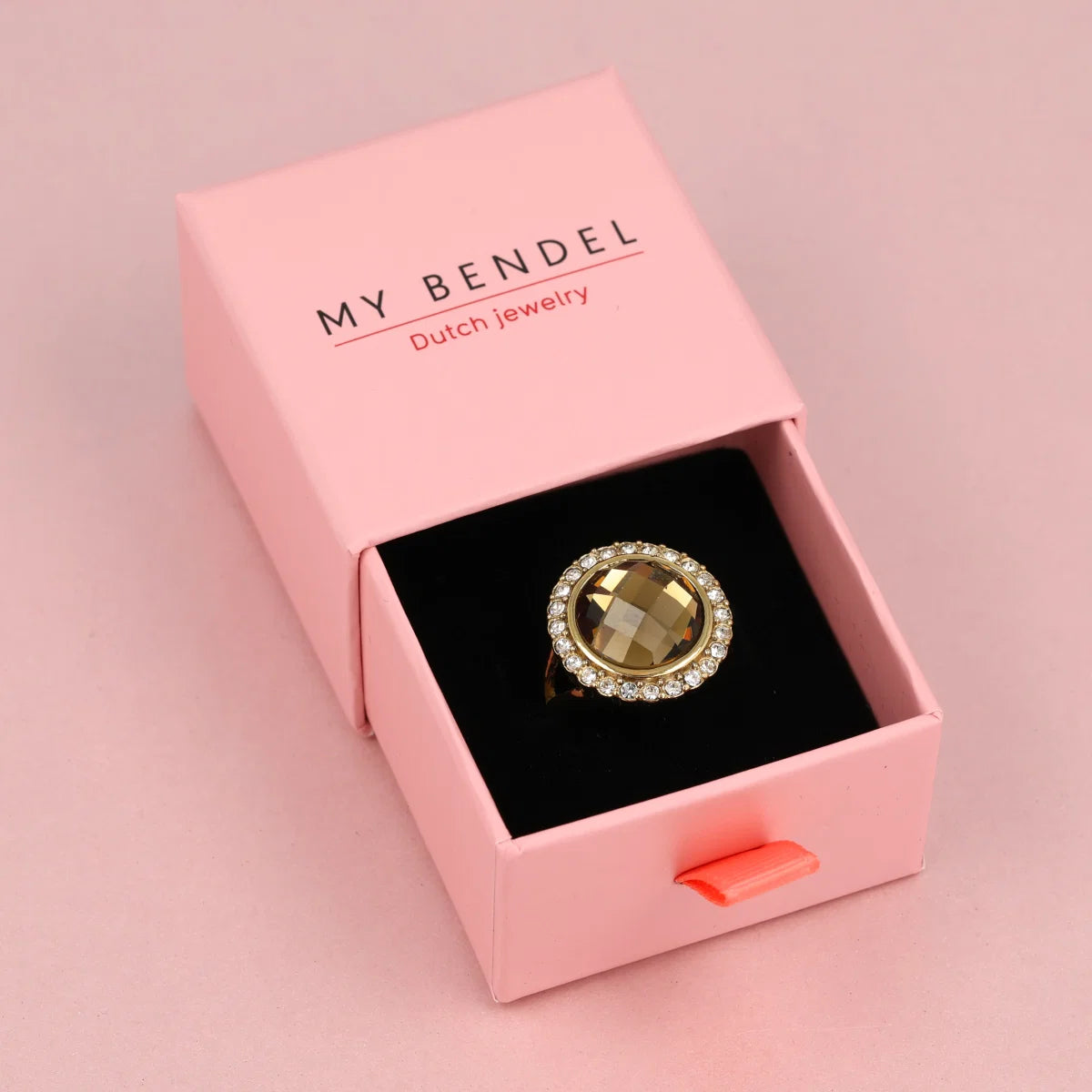 My Bendel Elegante Ring met Ronde Glassteen & Zirkonia • Smoky Topaz
