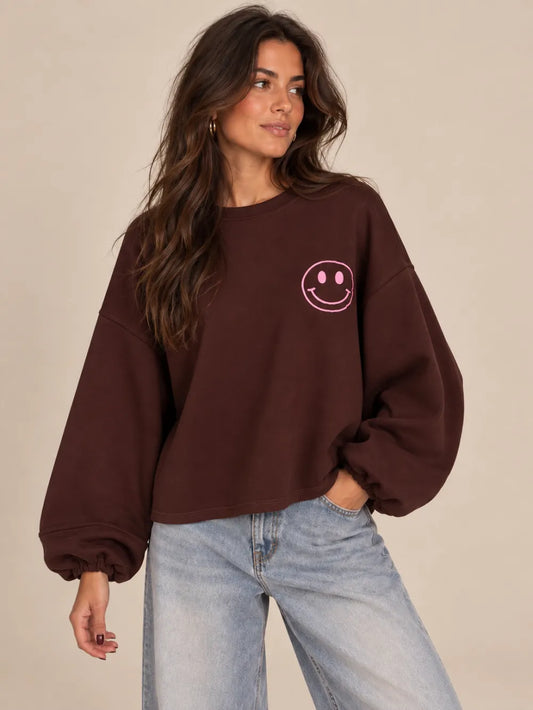 Wauw Fashion Smiley trui oversized donkerbruin