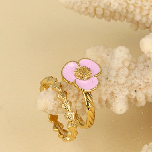 My Bendel - Gouden bloem ring - lila epoxy details - romantisch & speels - stainless steel