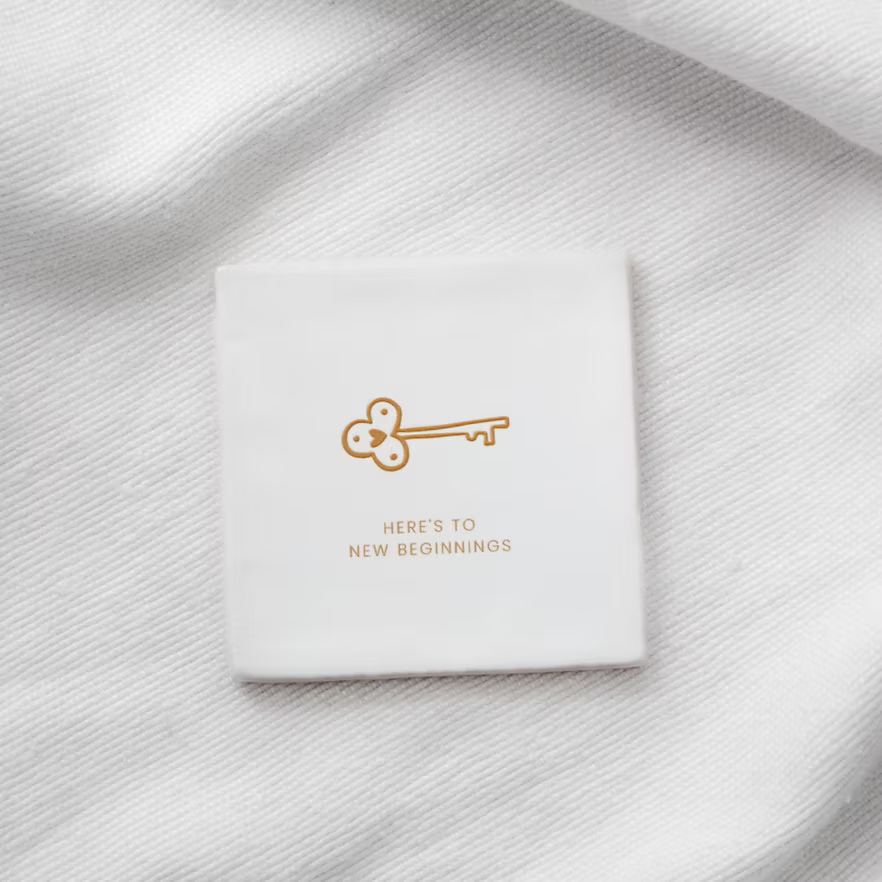 Tegeltje "Here's to new beginnings" wit met goud