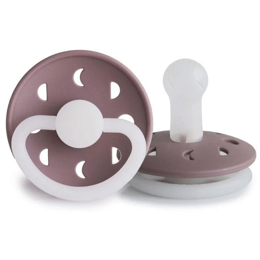 Frigg Speen Maat 2 - Moon Night Twilight Mauve Silicone - 6 maanden - glow in the dark