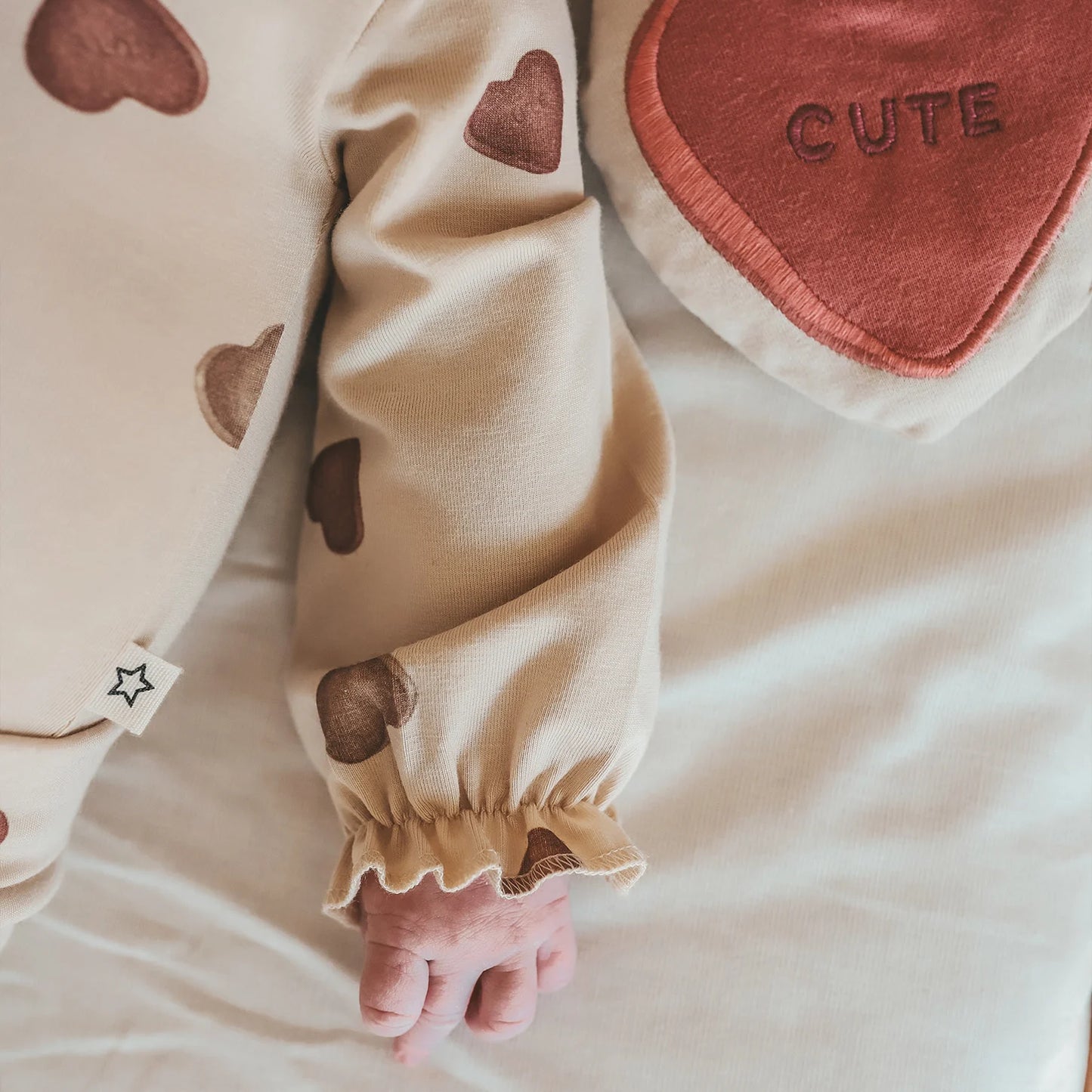 Your Wishes Candy | Ruffle Romper Oyster Gray