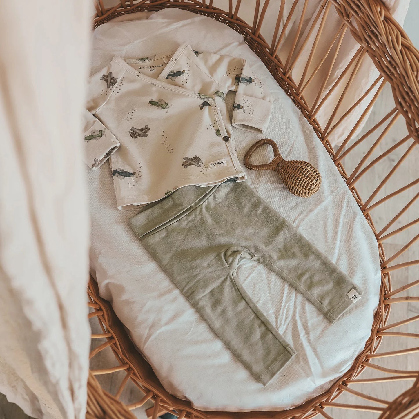 Your Wishes Solid | Fitted Pants Elm